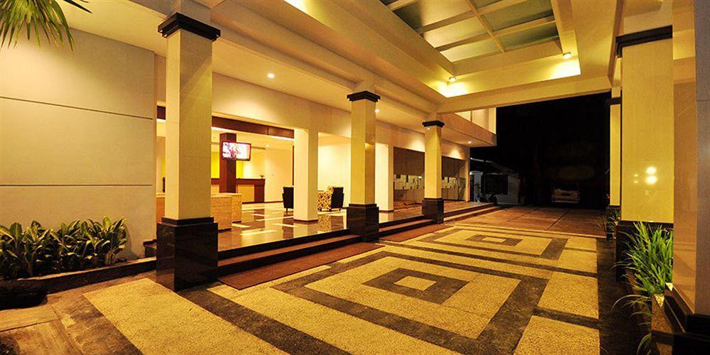 Sunwood Hotel Arianz Mataram Ngoại thất bức ảnh